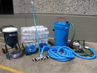 Pool-Tile-Cleaning chemical substances